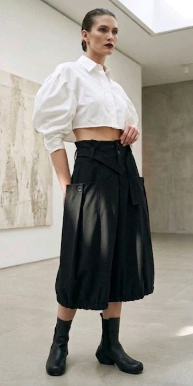 People Like Frank Black Skirt Size 10 Artsy Lagenlook Unique